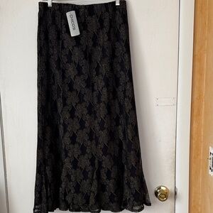 Chico's Elegant Women’s Black and Gold Floral Design Maxi Skirt.